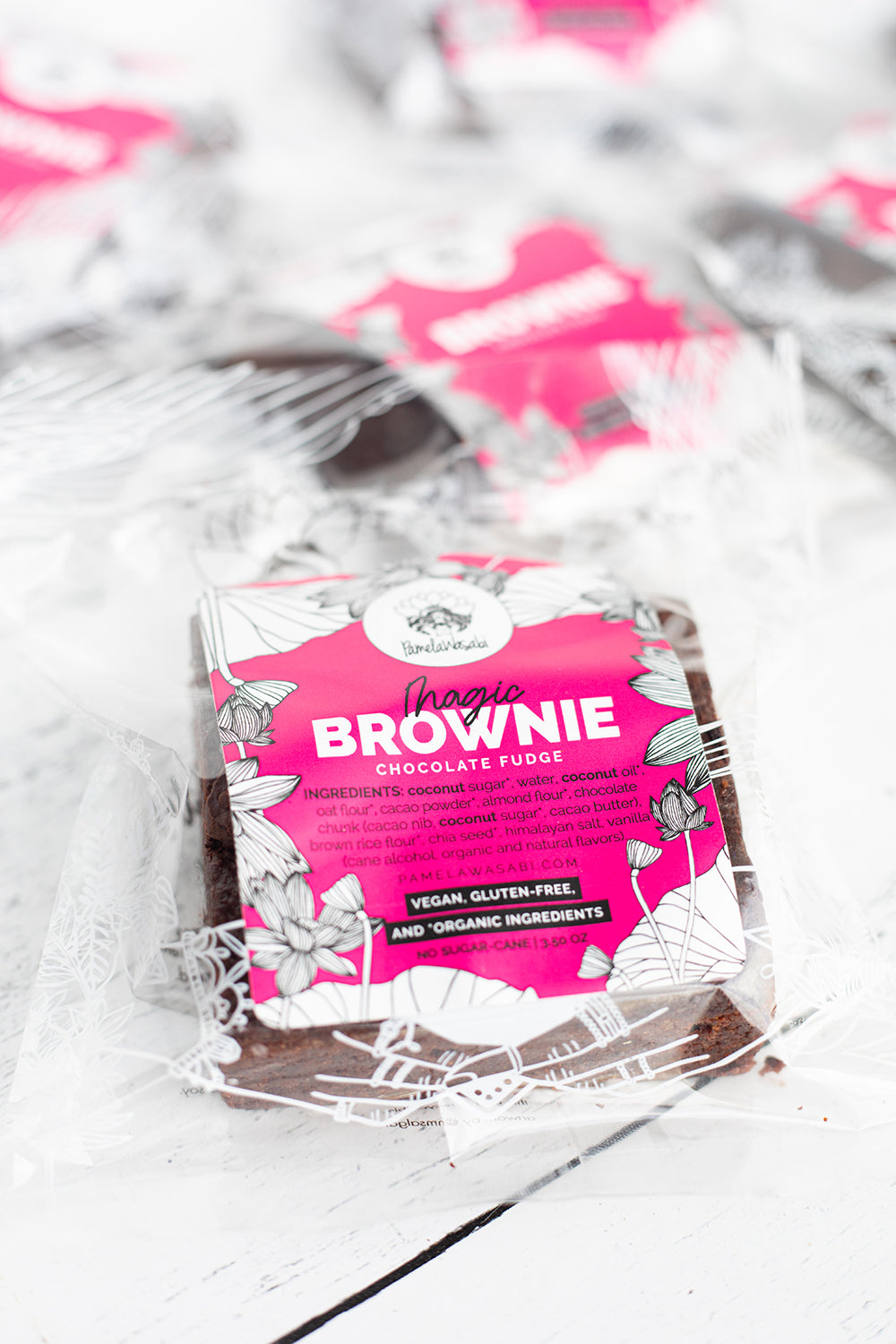 Magic Brownie, 6 Brownies, Grab-n-Go