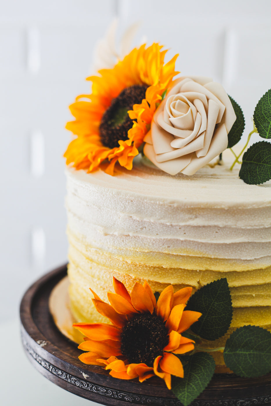 Flor de la Passion (Passion Fruit) 3-Layer Cake