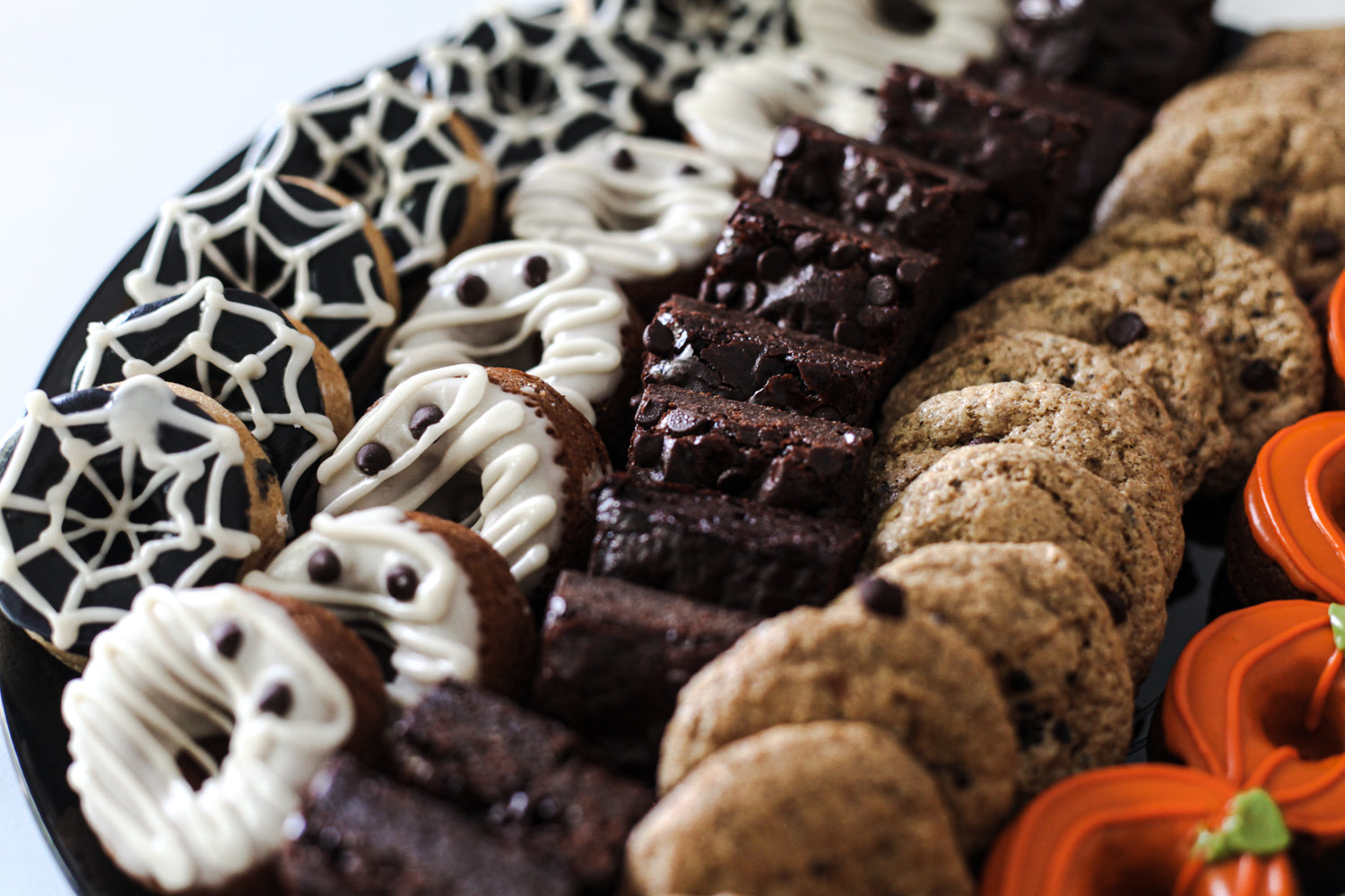Halloween Party Platter, Serves 20-25 ppl - Vegan and Gluten-free