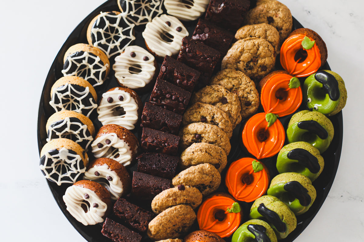 Halloween Party Platter, Serves 20-25 ppl