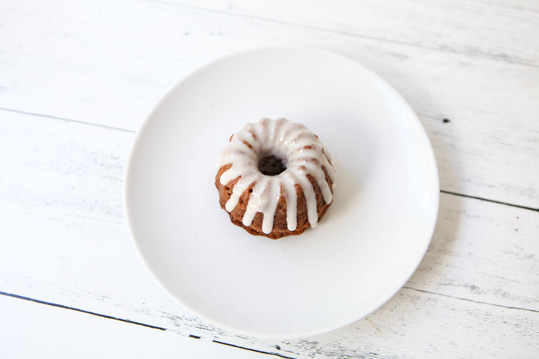 Pumpkin Spice Cake, 4 Mini Bundts
